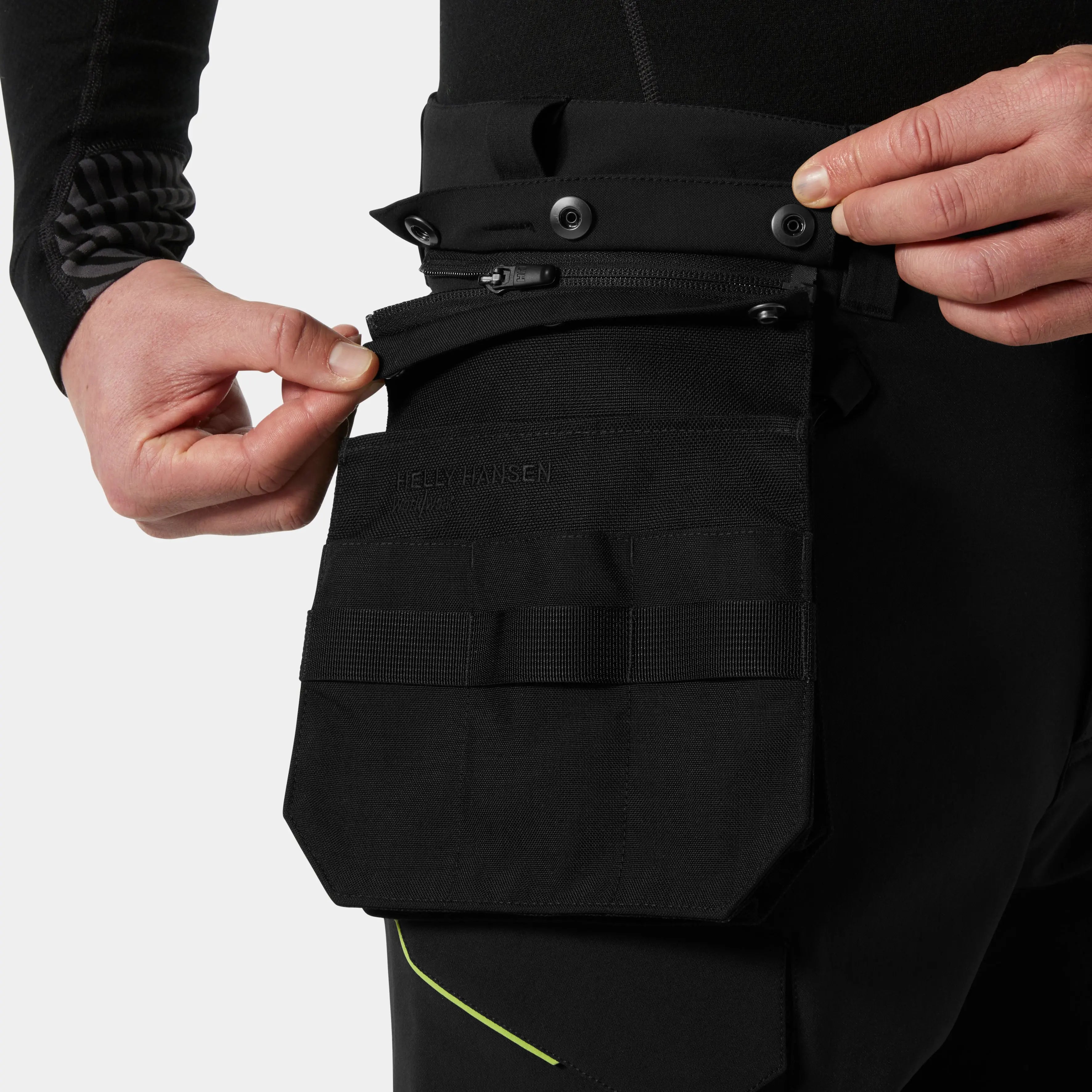 MAGNI EVO CNCT CARGO SHORTS 