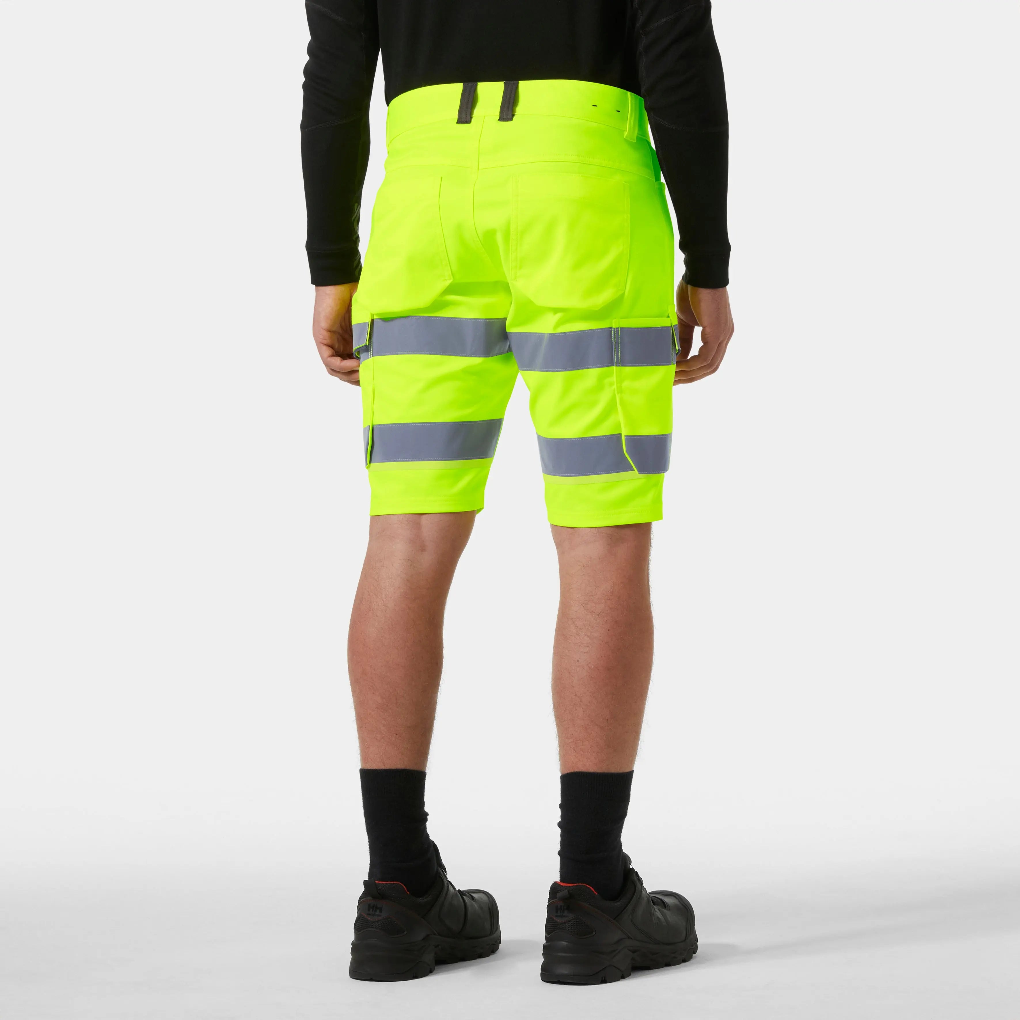 UC-ME CARGO SHORTS 